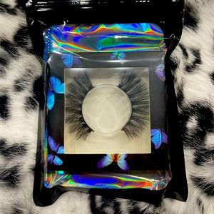 💙LASHES💙Style: Flashy Lashy